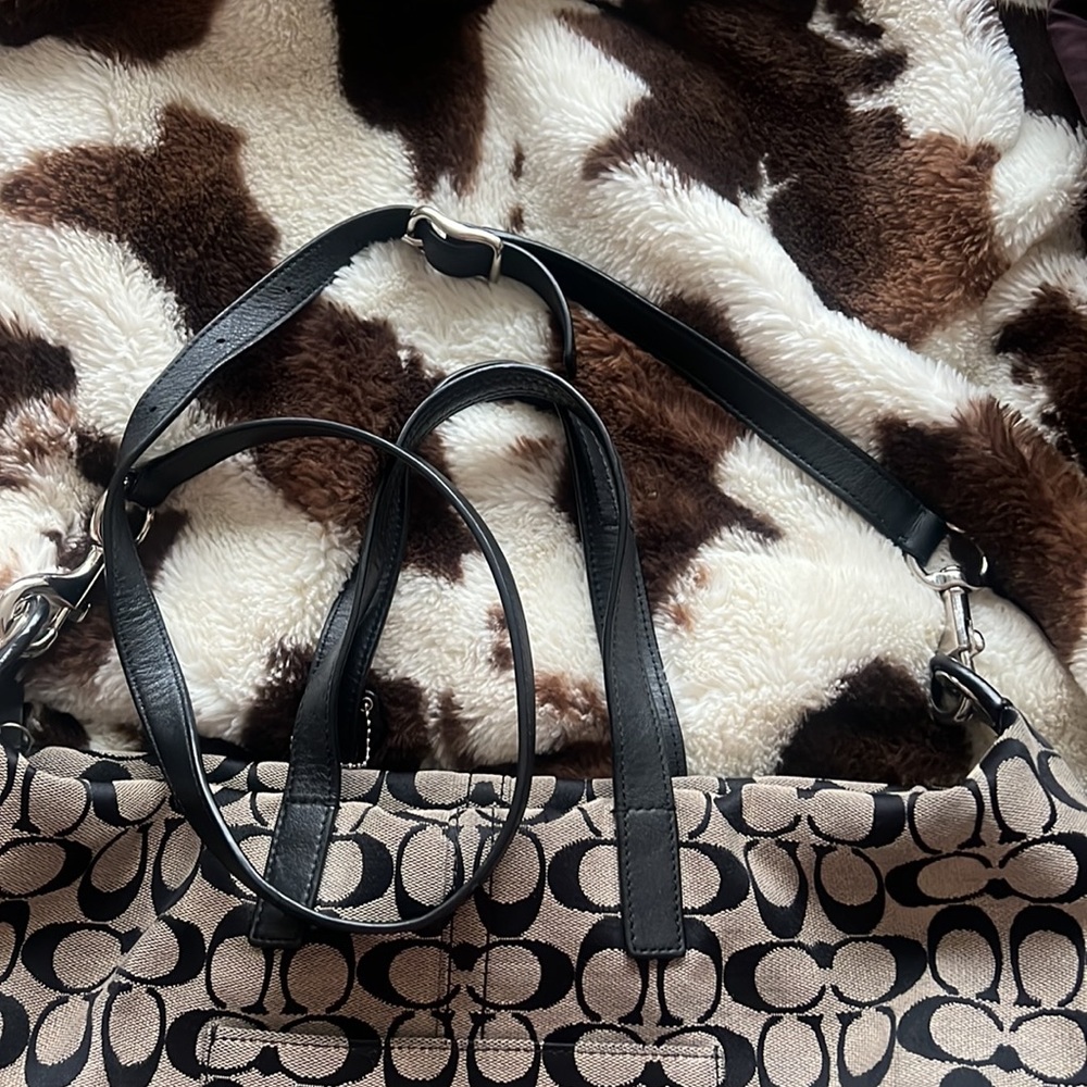 Coach Purse - Picture 2 of 12